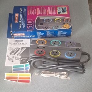 Kensington SmartSockets 1500 Power Strip